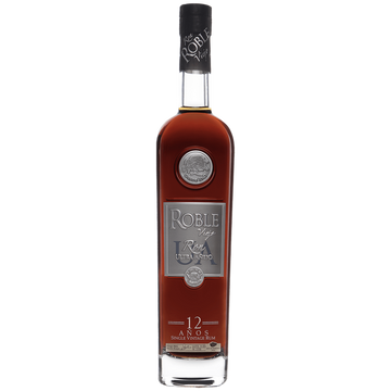Roble Viejo Ultra Anejo Rum 700ml