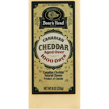 Boars Head Aged Canadian Chedder